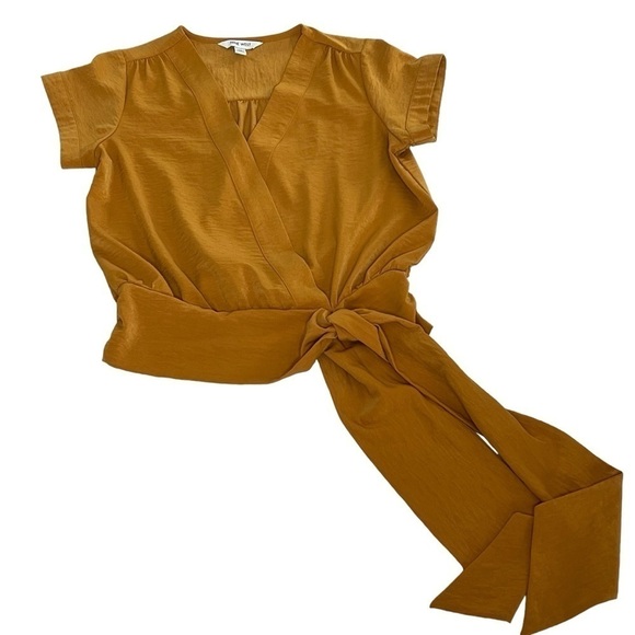 NWOT NINE WEST Women's Tie Waist Wrap Top Blouse Mustard Yellow Size XS - Picture 7 of 16
